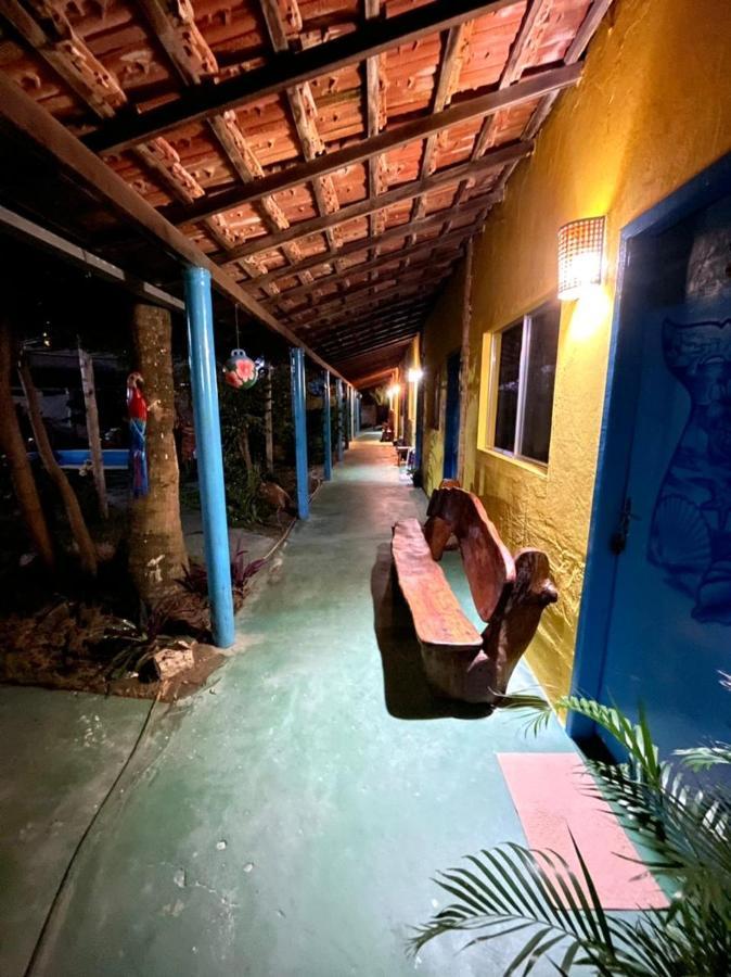 Pousada Das Sereias Caravelas Exteriör bild